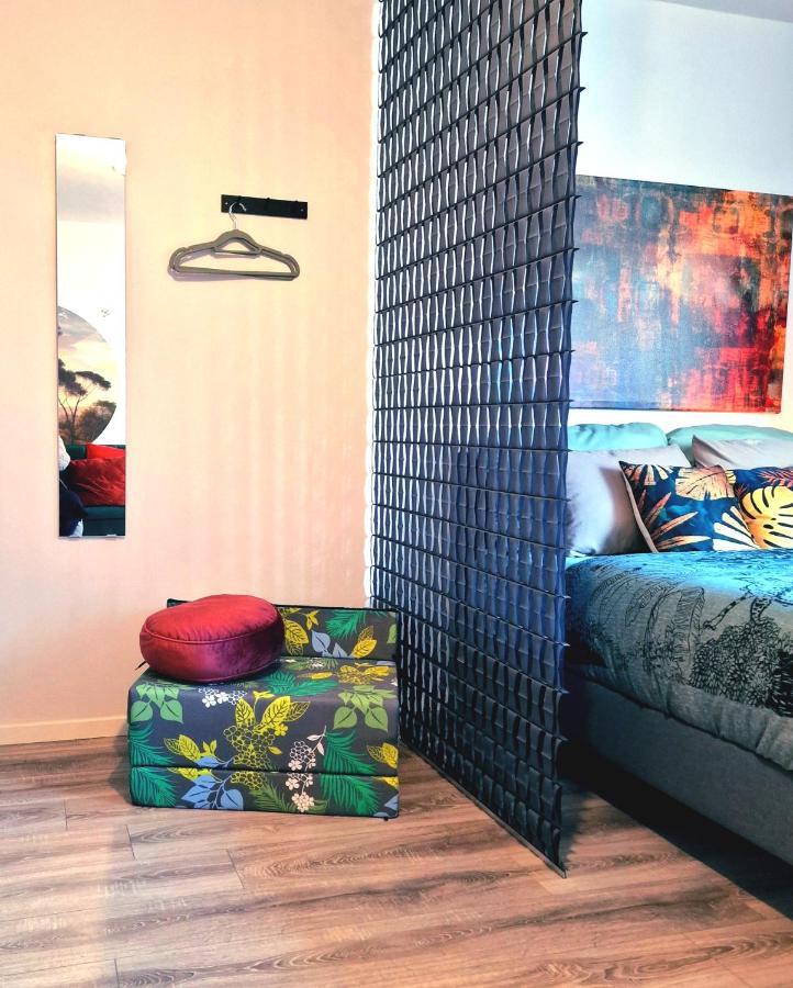 Urban Jungle Studio Apartment Offenbach am Main Екстер'єр фото