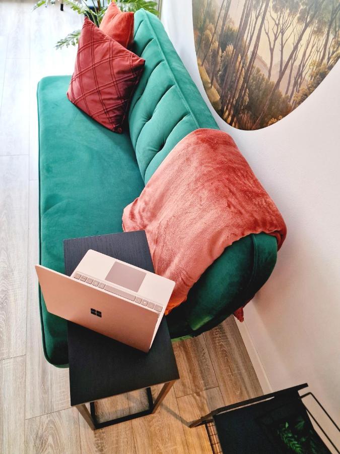 Urban Jungle Studio Apartment Offenbach am Main Екстер'єр фото